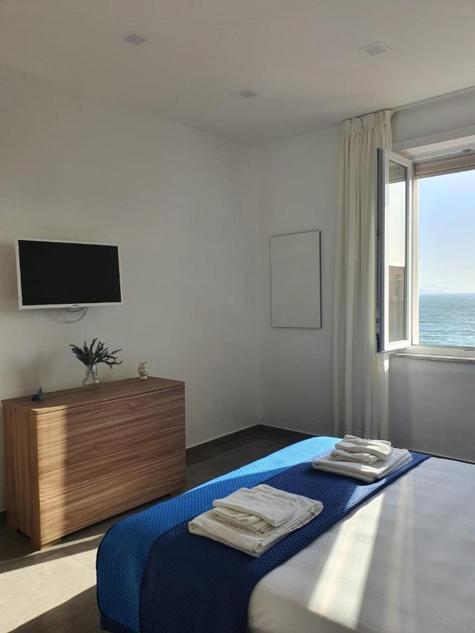 Deviveschi Guest House Castellammare di Stabia Exterior photo